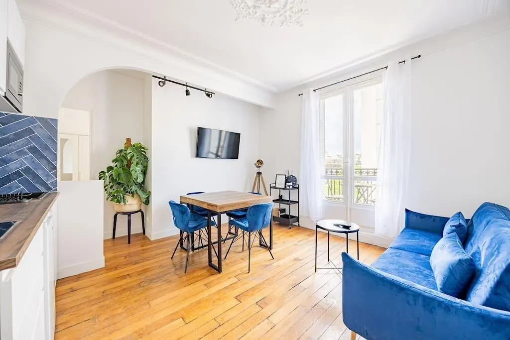 Apartment 2 Bedrooms#2 Bathrooms#Paris 14#Alesia 0*, Paris