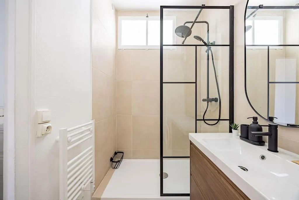 Apartment 2 Bedrooms#2 Bathrooms#Paris 14#Alesia  Paris